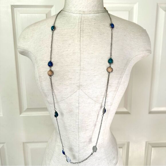 Long silver tone beaded necklace - Picture 2 of 7